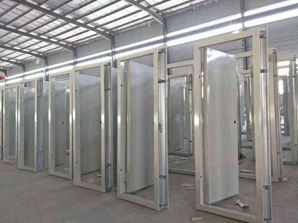 鋼質(zhì)防火門車間